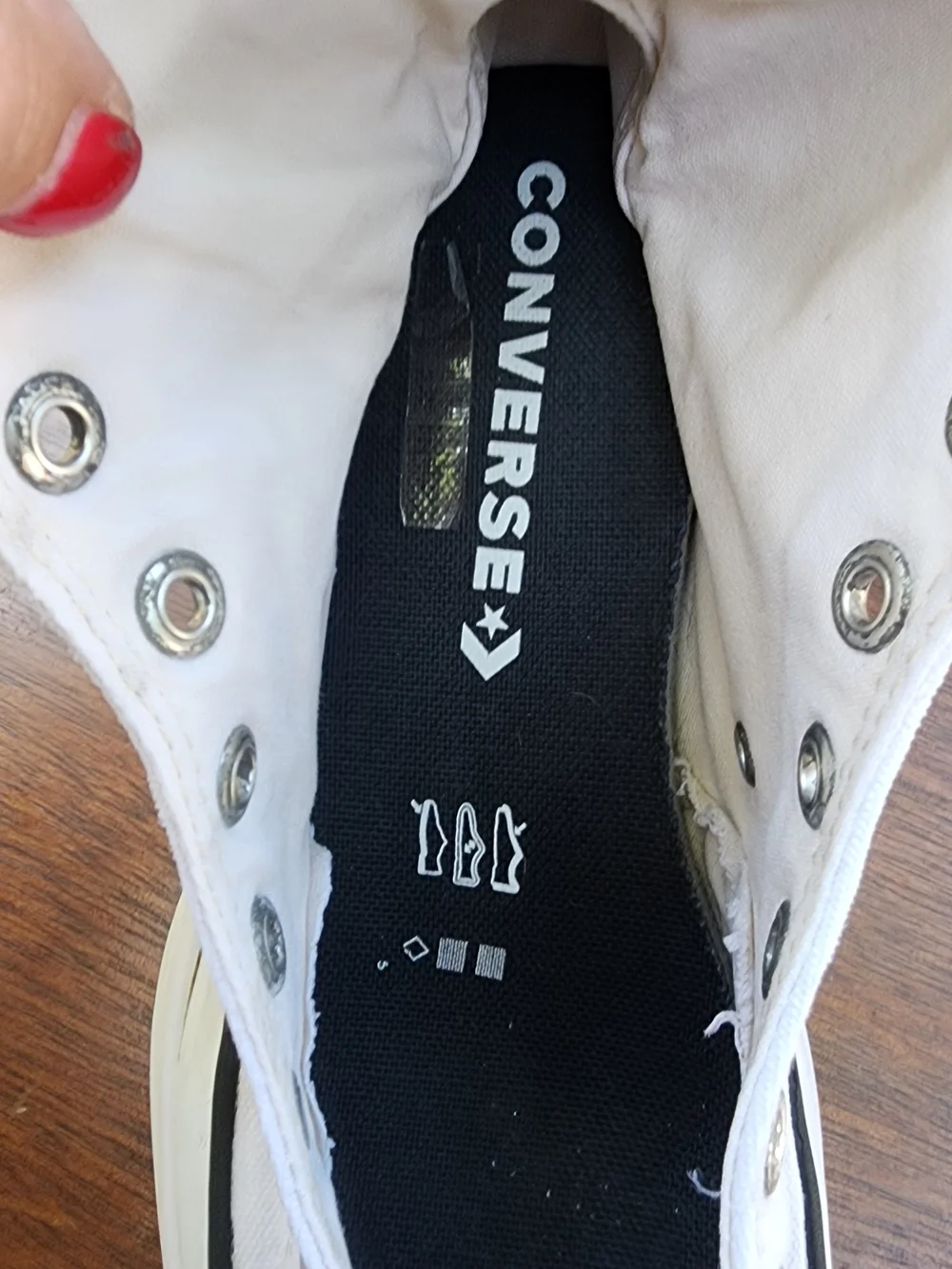 Converse Run Star Hike High Top White Black Platform Lug Sole Sneakers 5.5